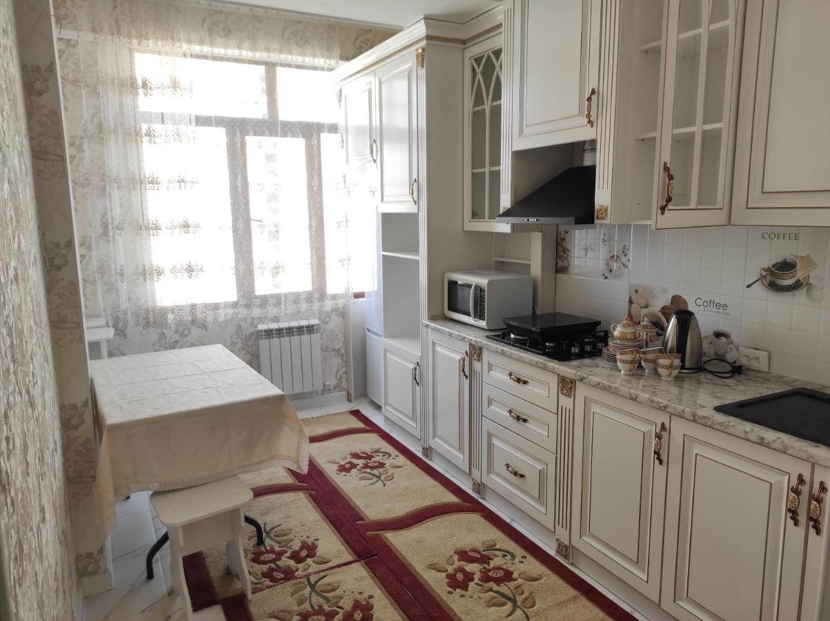 Prestigious Apartment In 比什凯克 外观 照片